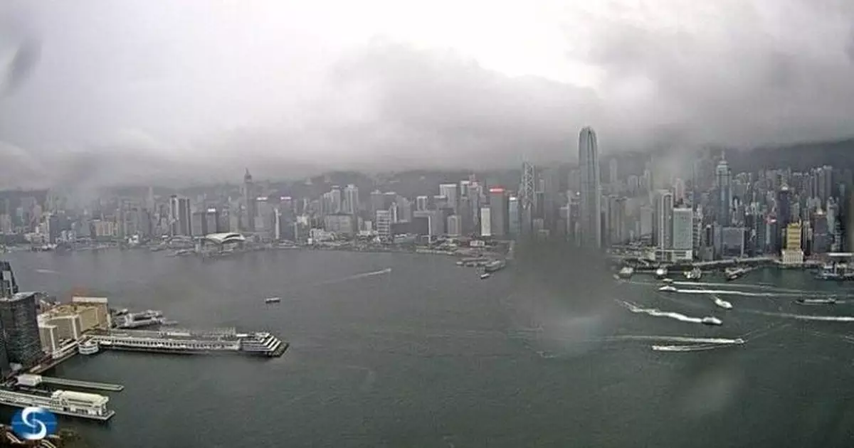 天氣 | DSE放榜日有驟雨及狂風雷暴   初時雨勢頗大