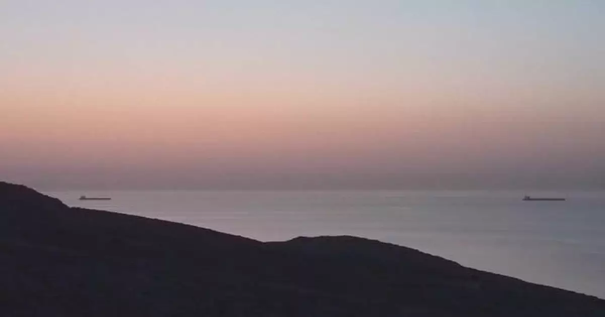 霍爾木茲海峽商船交通量急降