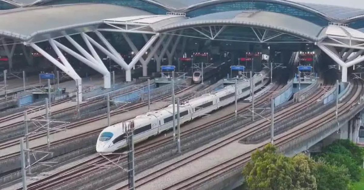 中國鐵路客運量上半年超23億人次 創歷史新高