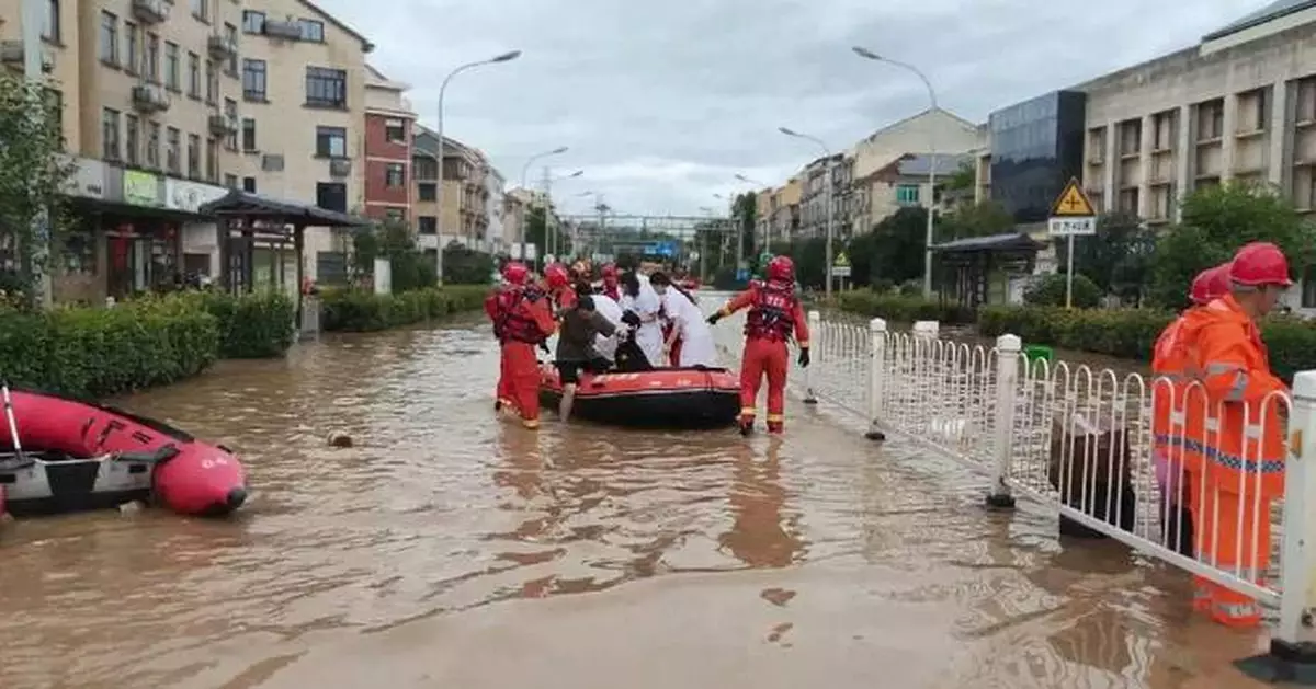 颱風巴威致華東水浸 消防疏散百多名被困居民