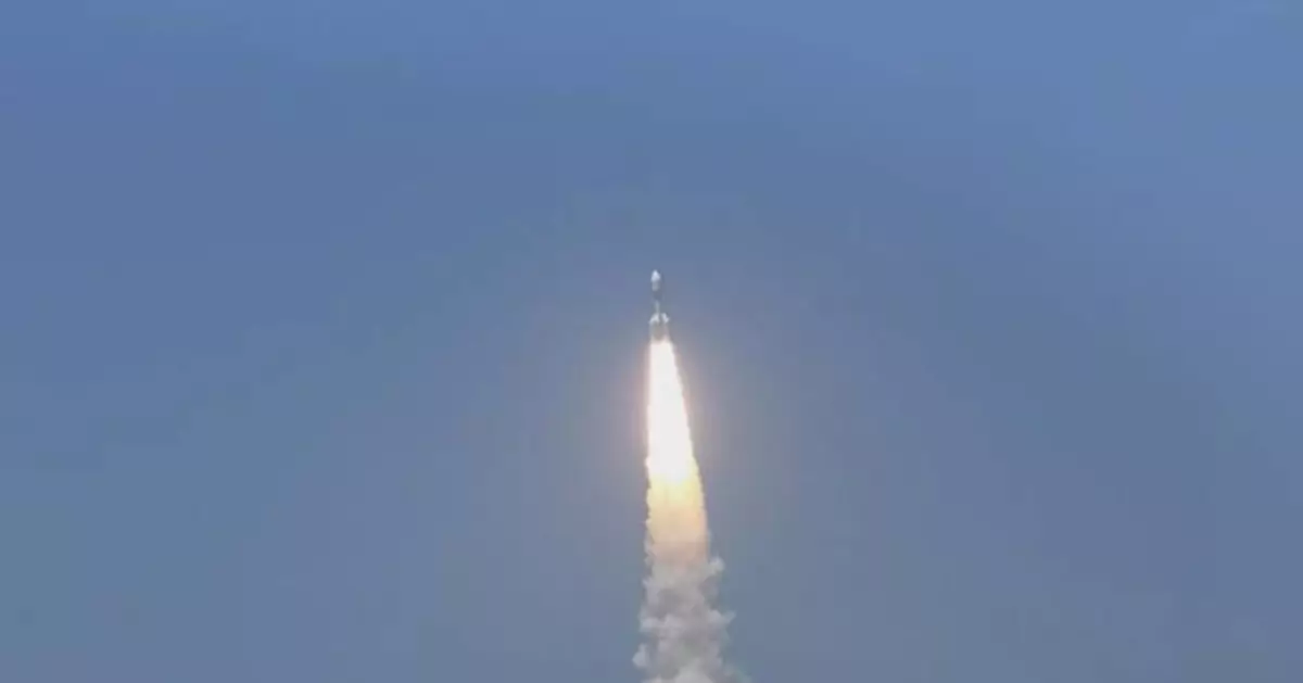 中國首次遠海發射引力一號火箭 搭載九枚衛星升空