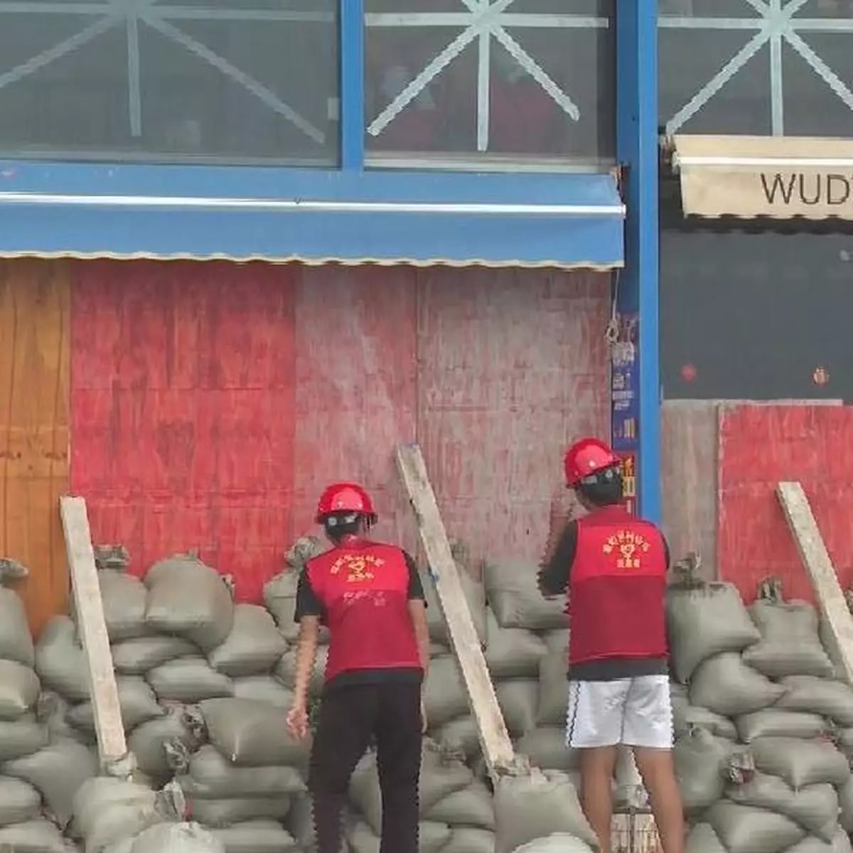 颱風紅霞料周六深夜登陸香港至陸豐沿海 廣東啟動最高級別應急響應