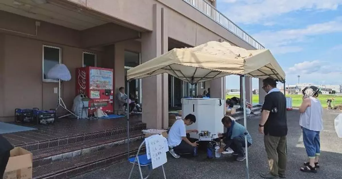 日本熊本縣地震增至30死 居民憂餘震湧入避難所