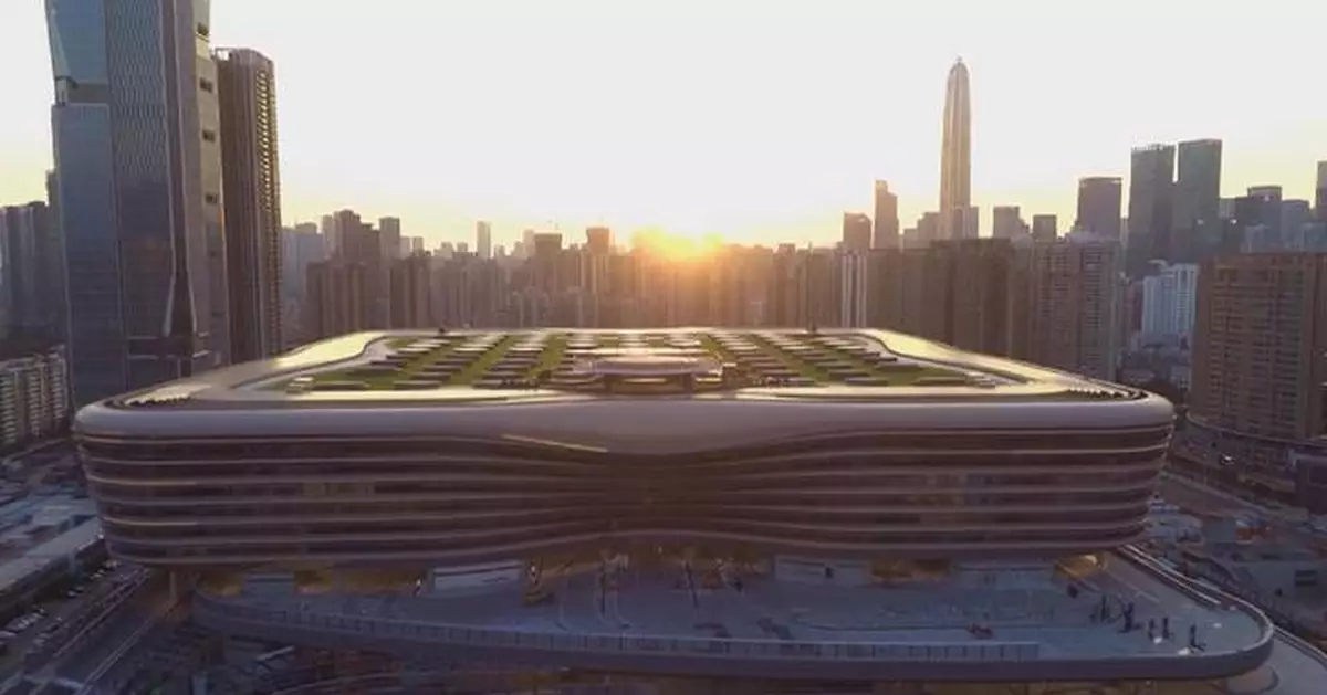 皇崗口岸重建後更高效智能 提升深港通關服務