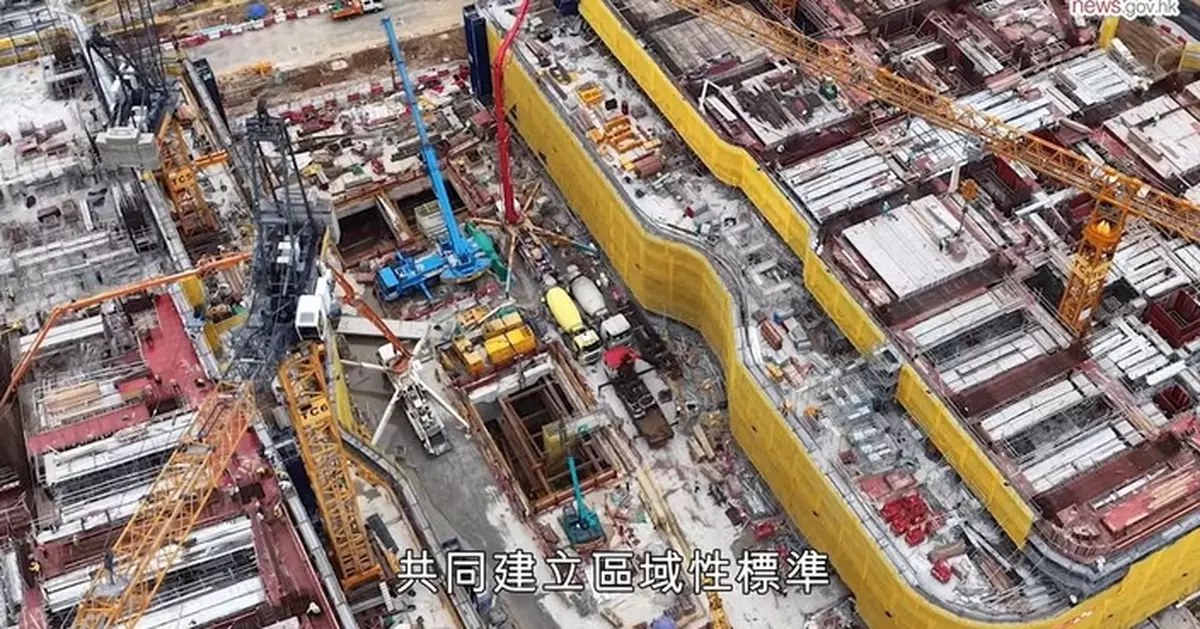 元朗十八鄉路堤工程首用本地研發新混凝土 施工時間減半