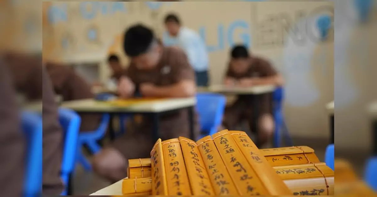 懲教署暑期辦竹簡書寫體驗課 助在囚青少年認識中華文化