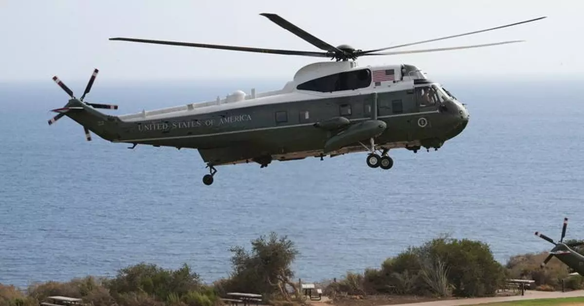 美國當局調查載有特朗普「海軍陸戰隊一號」直升機是否與客機距離過近