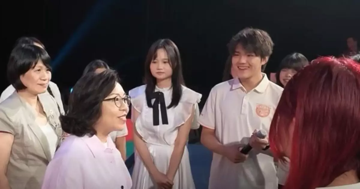 麥美娟湖南出席本港大專生實習結業禮 欣聞同學指計劃有助投身職場