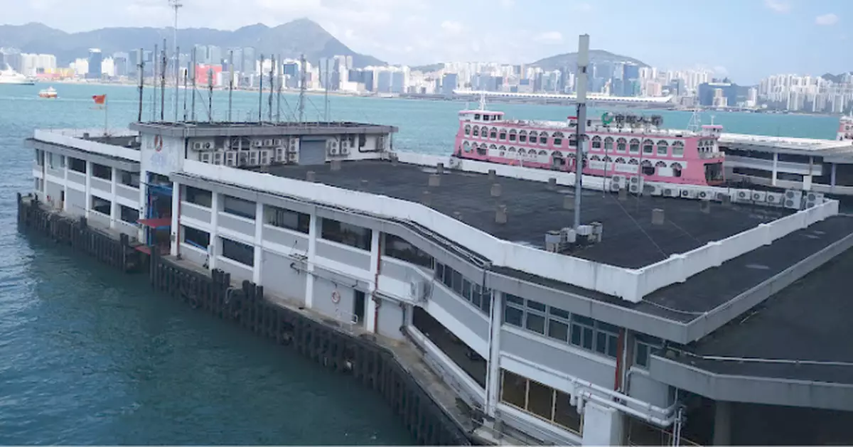六旬渡輪船長疑因風浪大上岸時墮海 獲救送院治理