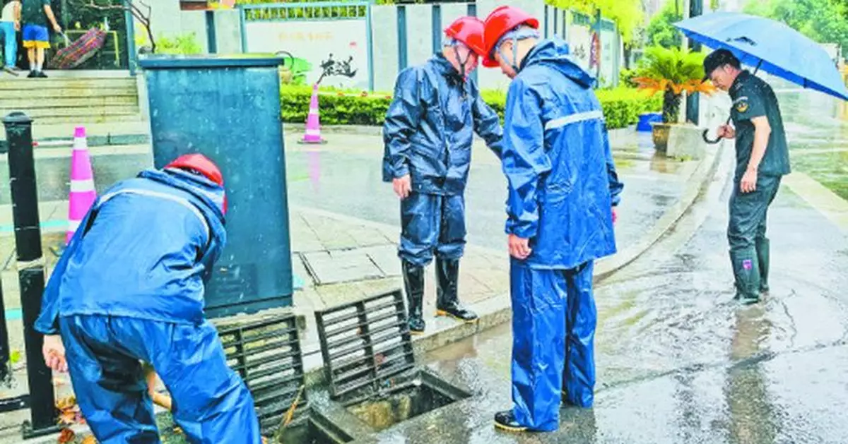 中央氣象台：「白海豚」已減弱為強熱帶風暴 深入內陸製造大範圍強降雨