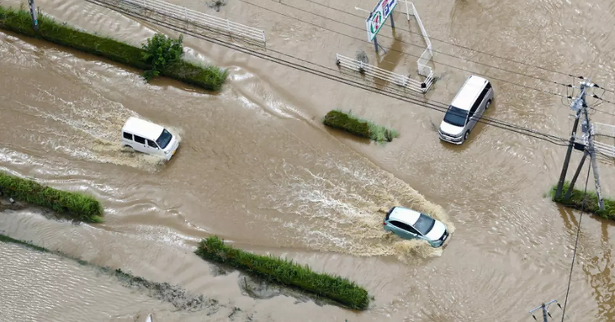 日本關東連日暴雨 千葉縣最少10死房屋車輛受損