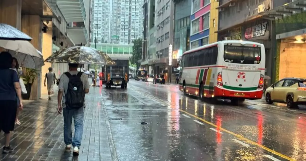 天氣 | 周五有驟雨及狂風雷暴最高32度  下周初驟雨減少天色好轉