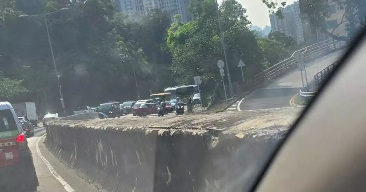 龍翔道兩車相撞　運輸署：一度封閉涉事路段已全線解封