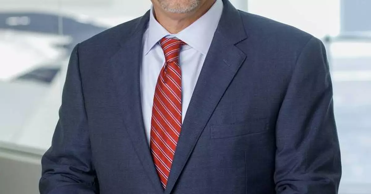 德事隆委任羅洛夫為德事隆航空總裁兼行政總裁