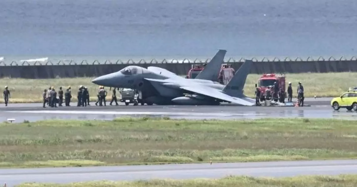日本F-15J伴飛「雙尾蠍」後落地跪低　44年老戰機事故揭空自三重壓力