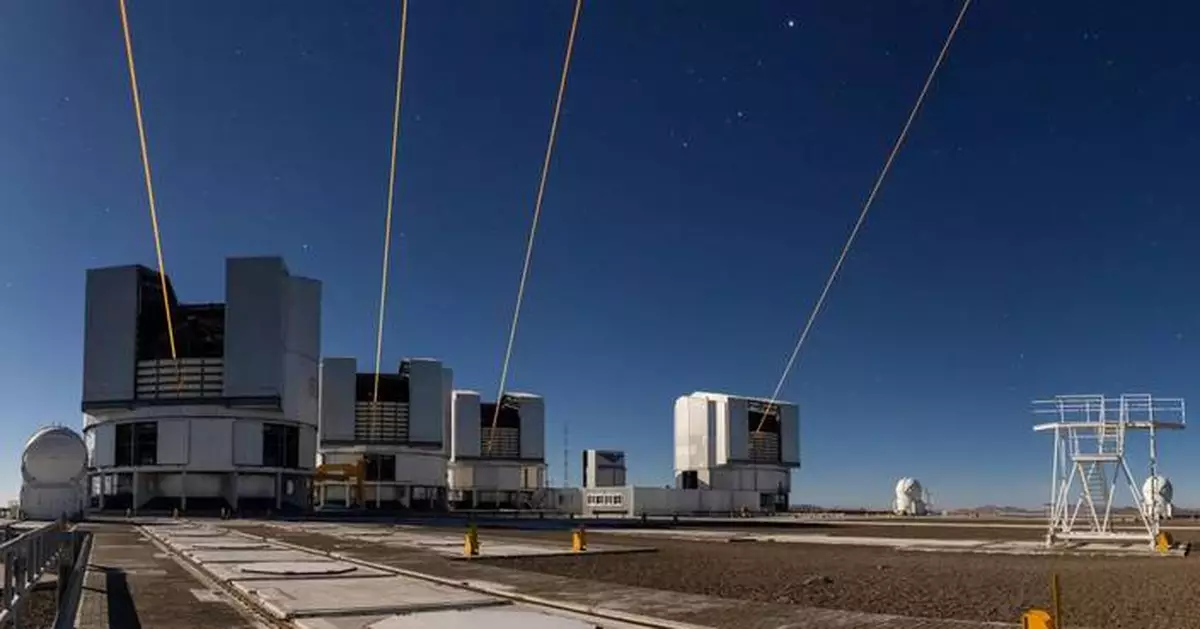 望遠鏡發現銀河系最快恆星 圍繞黑洞高速運行