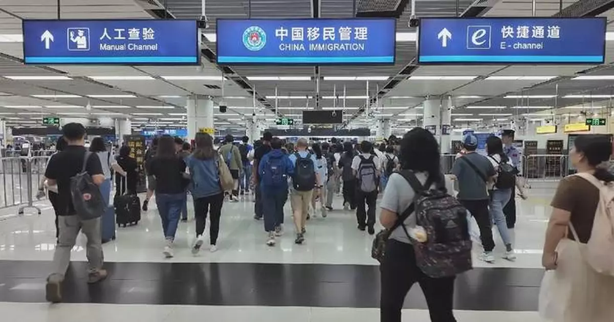 深圳口岸外籍旅客破五百萬人次 較去年提早58日達標