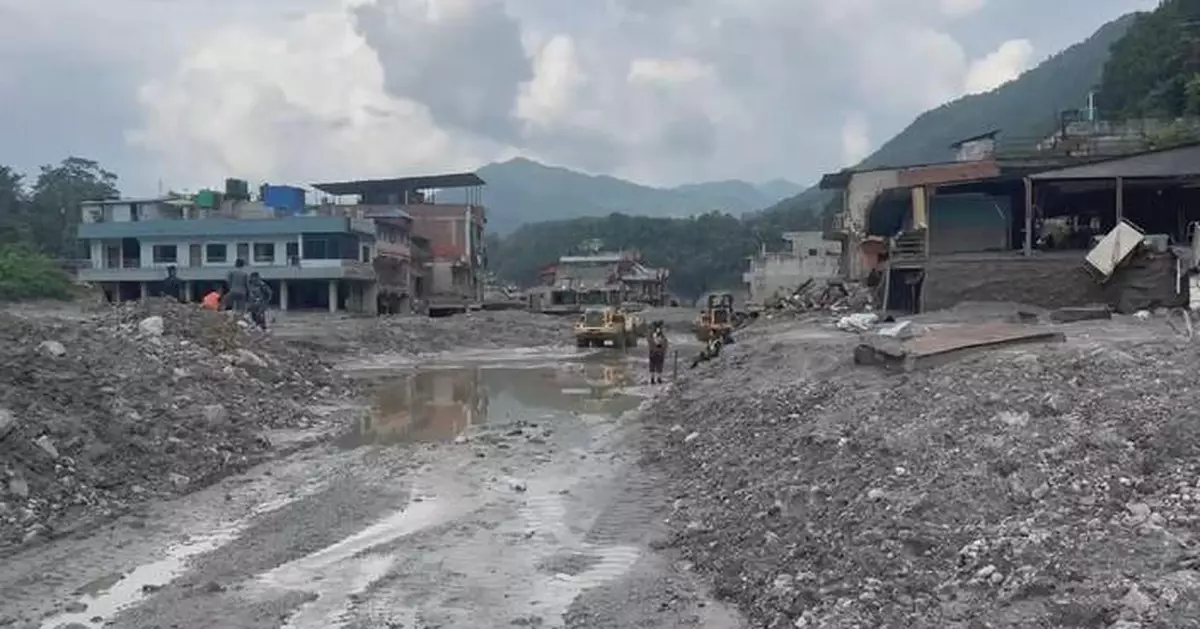 尼泊爾山洪暴發增至734人死亡 2,498人失蹤
