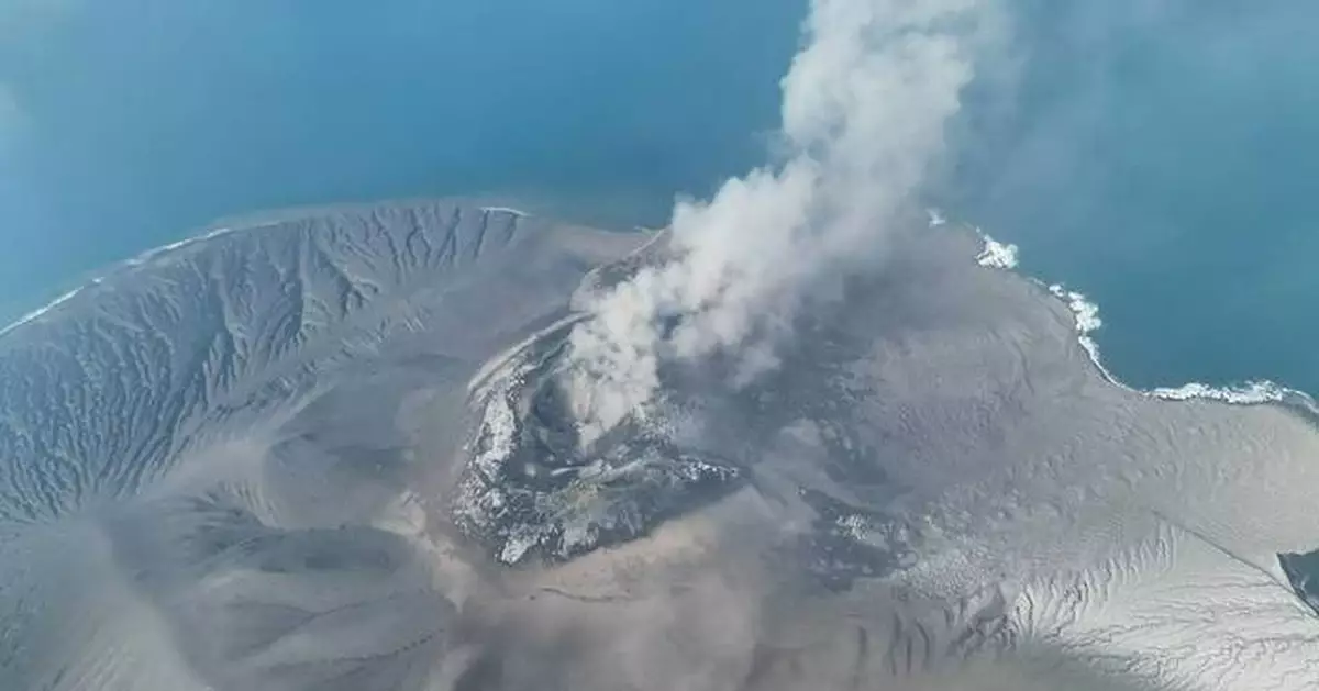 印尼火山爆發機場關閉兩日 近3000航班受影響後恢復升降