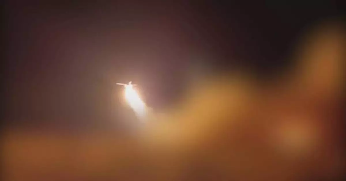 伊朗軍方稱以導彈無人機襲擊阿聯酋科威特美軍基地
