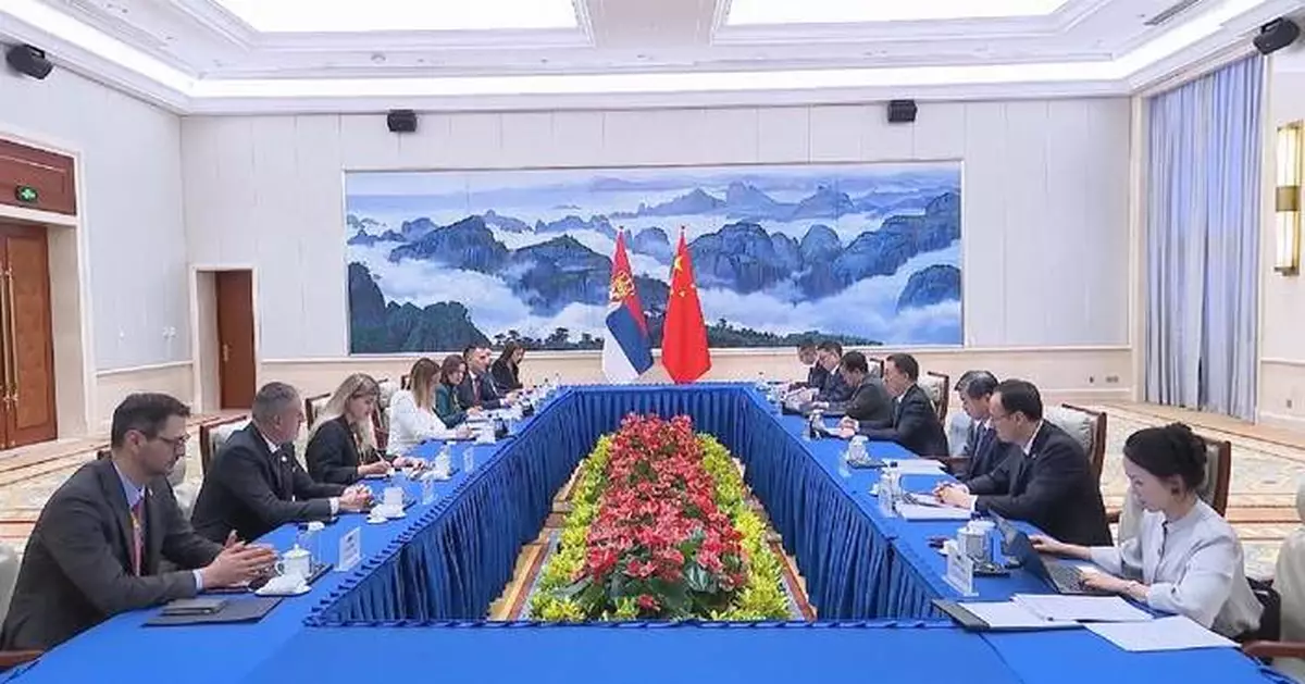 中國國家副主席韓正會見塞爾維亞副總理兼經濟部長