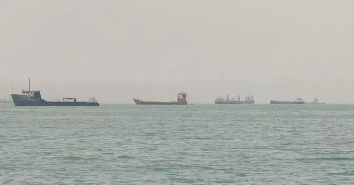 霍爾木茲海峽航運受阻 伊朗阿巴斯港居民生計受壓