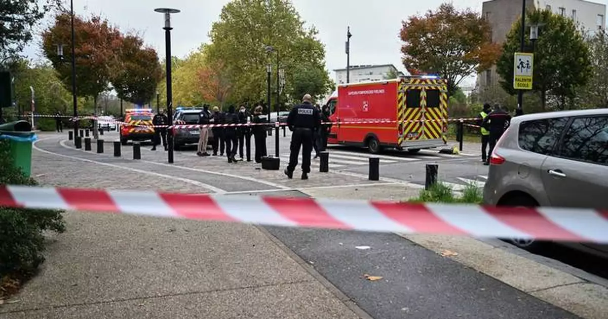 巴黎郊區疑種族襲擊案 死者證實為綜合格鬥運動員