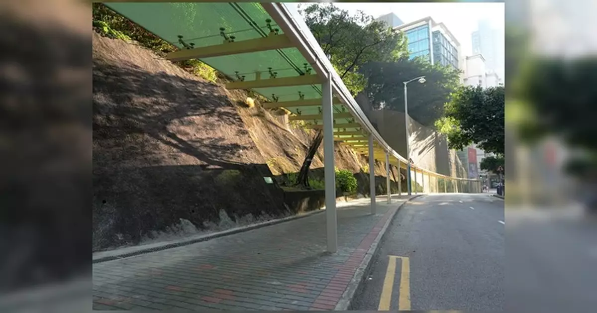 堅尼地城石山街行人通道新建上蓋啟用