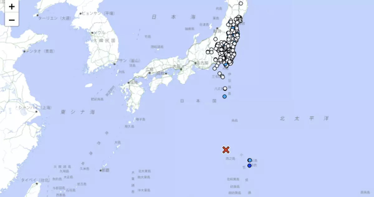 日本小笠原群島附近海域7級地震