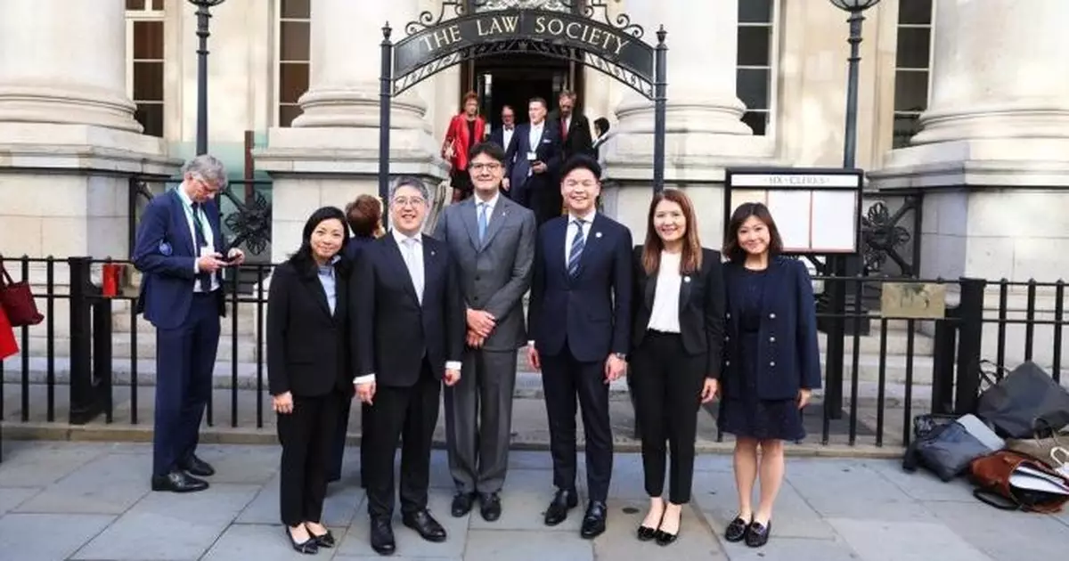 律師會、大律師公會倫敦出席英格蘭及威爾斯法律年度開啟典禮 與法律界領袖對話交流