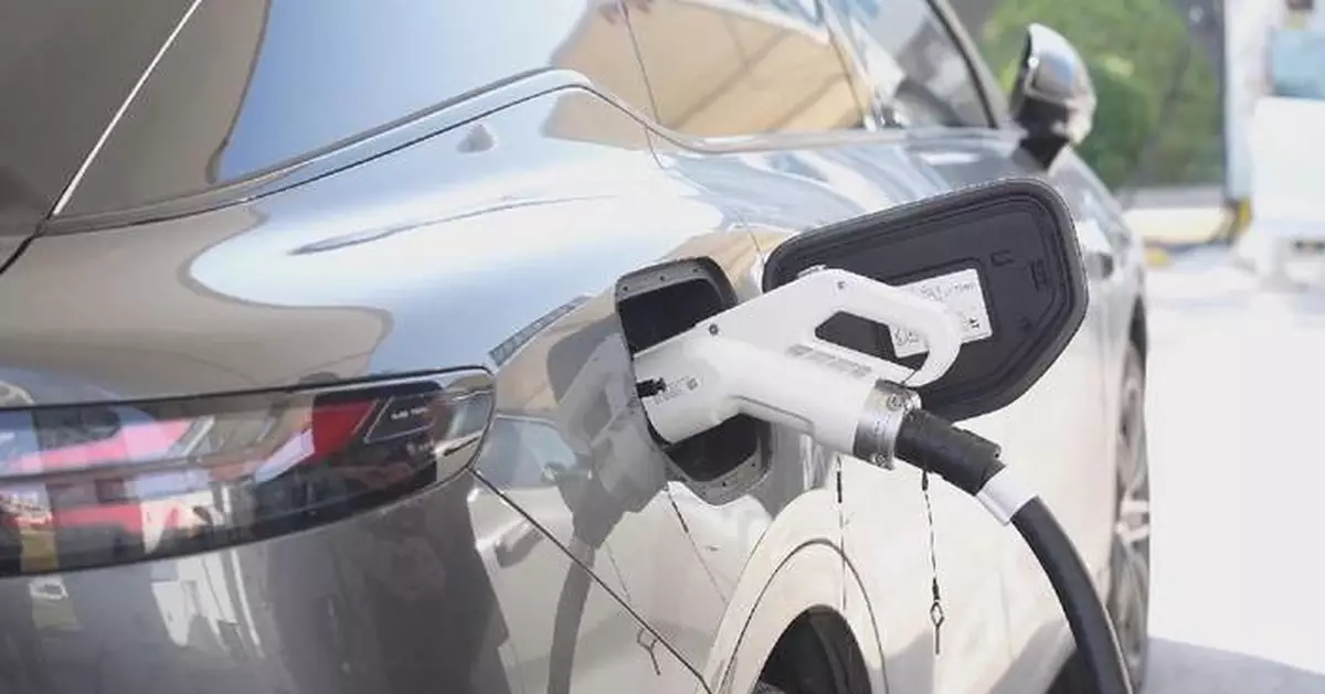 中國國慶假期高速公路新能源車充電量按年升超五成
