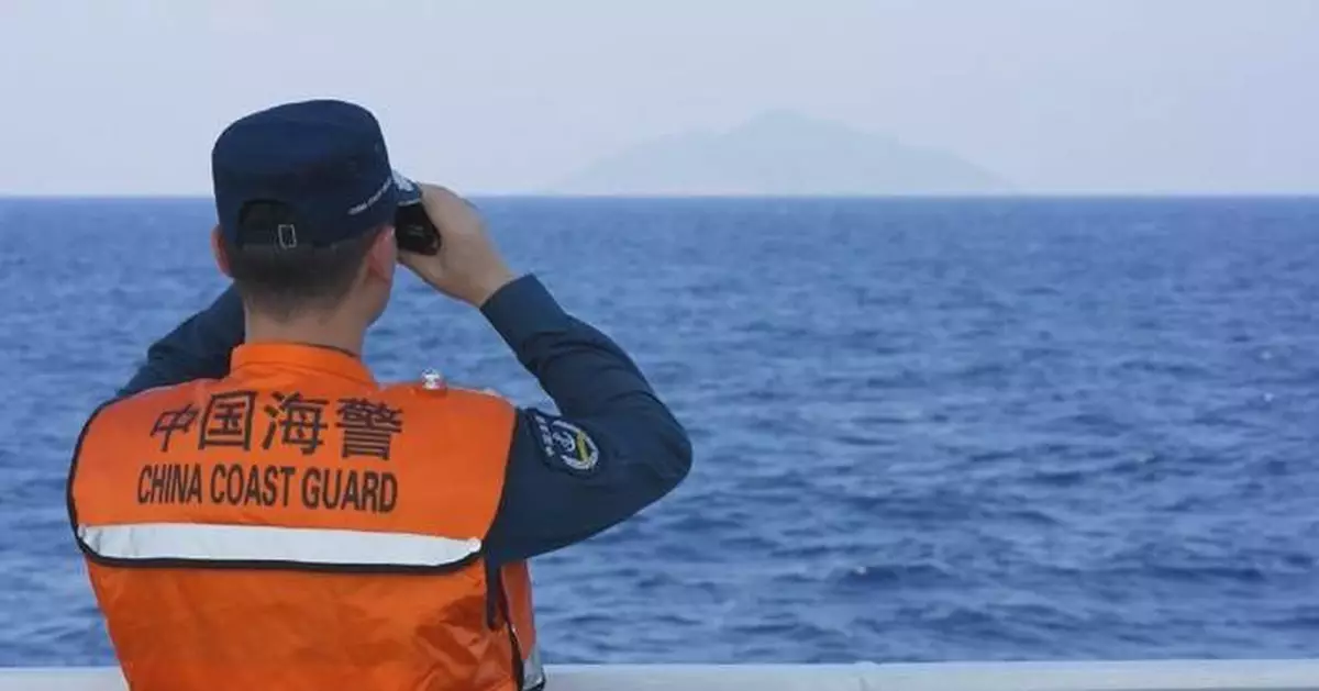 中國海警艦艇編隊巡邏釣魚島領海