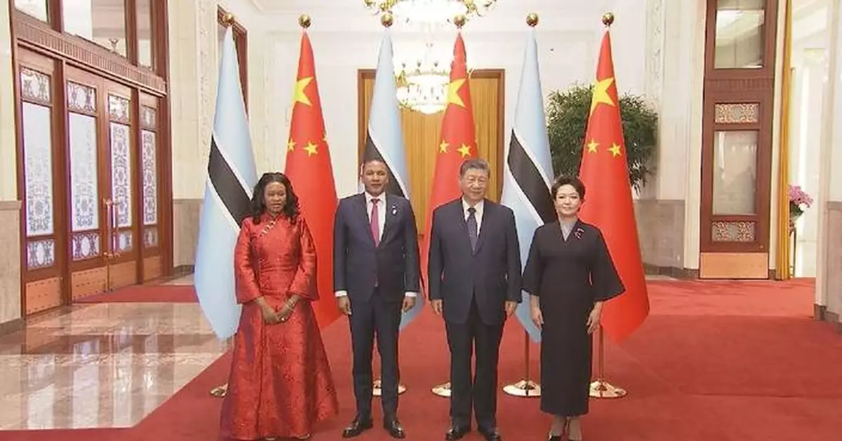 習近平為博茨瓦納總統博科舉行歡迎儀式