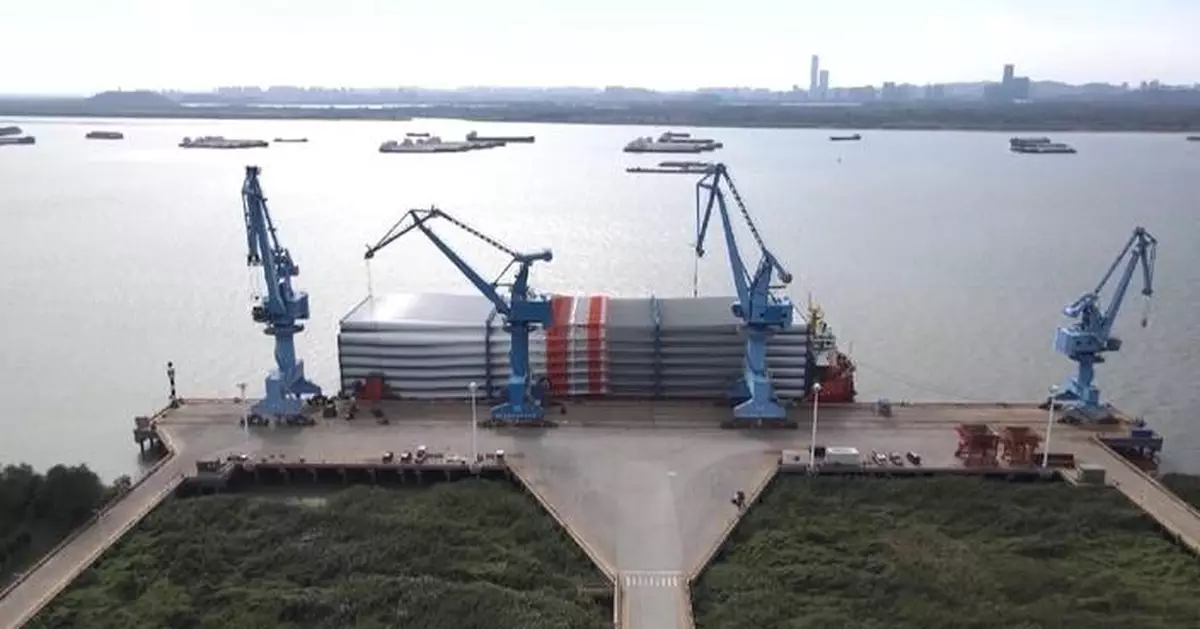 揚州港創單船風力發電機葉片出口紀錄