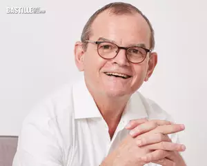 Dr. Wessolly 韋素理醫生