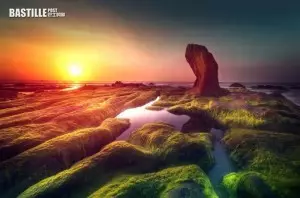 琥珀色