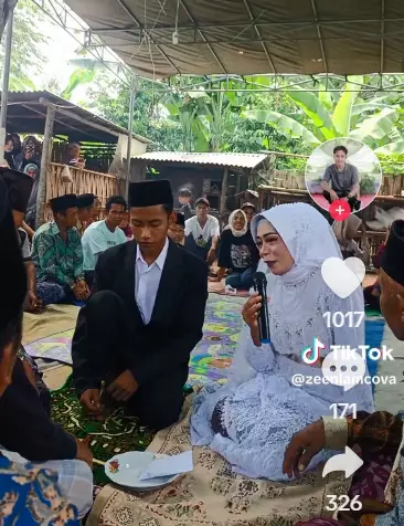 印尼一對「母子戀」新人舉辦的婚禮受網友關注。影片截圖