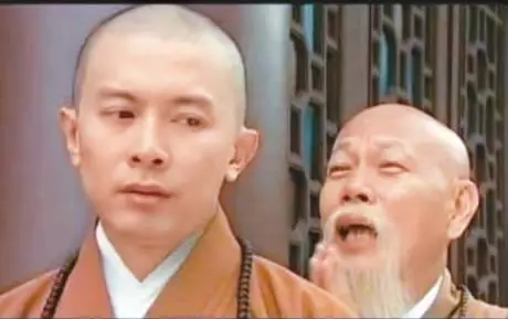 樊奕敏曾公開與何寶生(左)相戀,但男方於2005年出家。