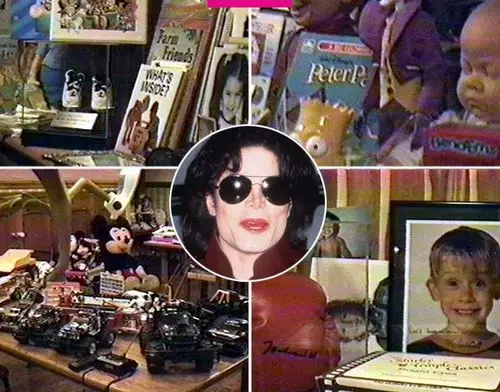 MJ愛女合成親吻照悼亡父