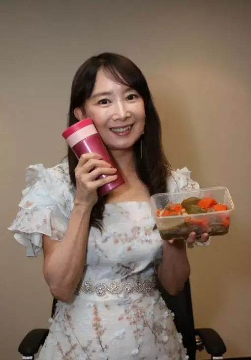 陳美齡現時育兒專家。