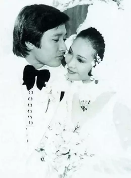 這段婚姻只維持短短3年。