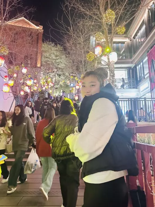 平常的照片亦可以好少女。