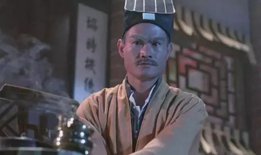 成為「殭屍」代言人。