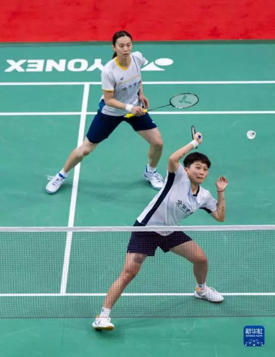 7月6日，中國台北組合許雅晴（後）/林琬清在比賽中。新華網圖片