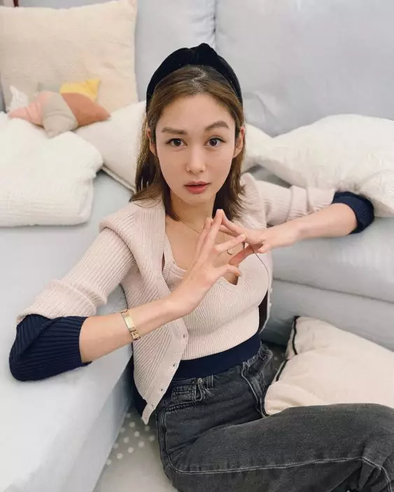岑麗香長相甜美,深得網民喜愛。