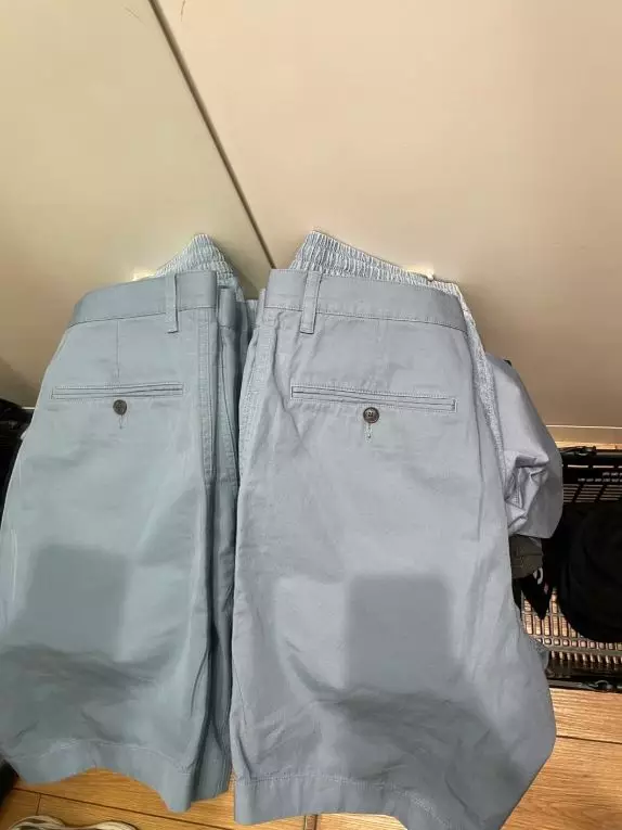 網友稱UNIQLO鏡子呈現的效果與現實存在色差。小紅書圖片