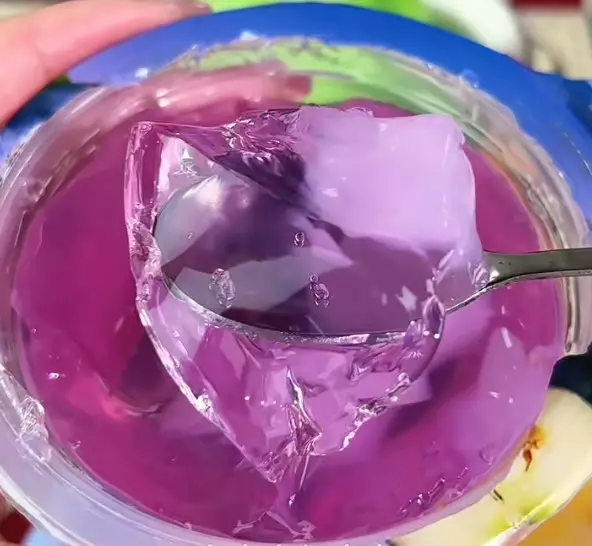 蒟蒻是不少小朋友喜愛的零食。網上圖片