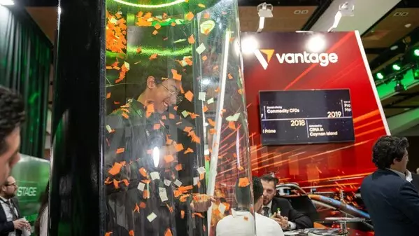 Vantage Honored with "Best Regulated Trading Platform" at Wealth Expo Ecuador 2025
