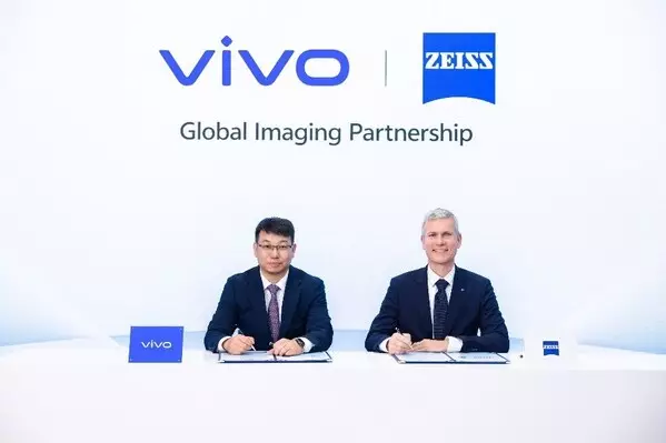 vivo Unveils First Mixed Reality Headset and New Imaging Strategy at 30th Anniversary