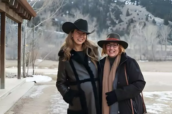 VaynerX and The Marketing Academy Unite Around a Shared Vision: Developing the Future Generation of Global CMOs